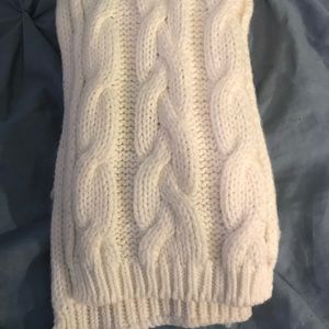 ❄️Woman’s cable knit scarf❄️
